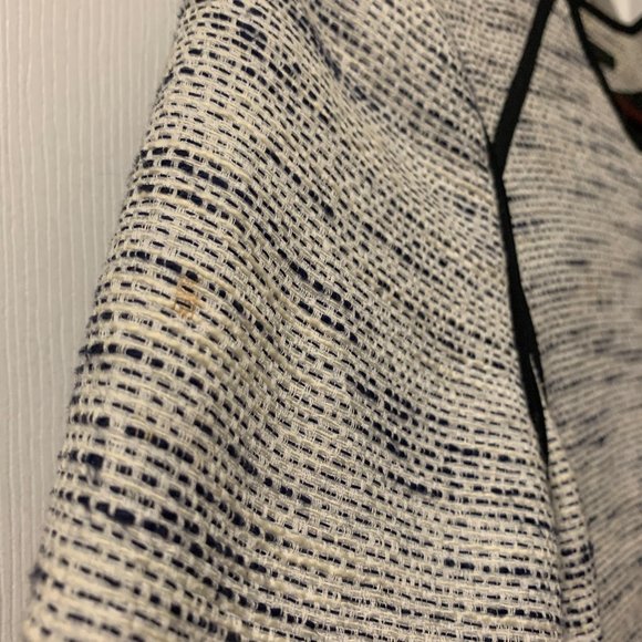 Aritzia Wilfred White Collarless Zip-Up Jacket - Picture 13 of 14